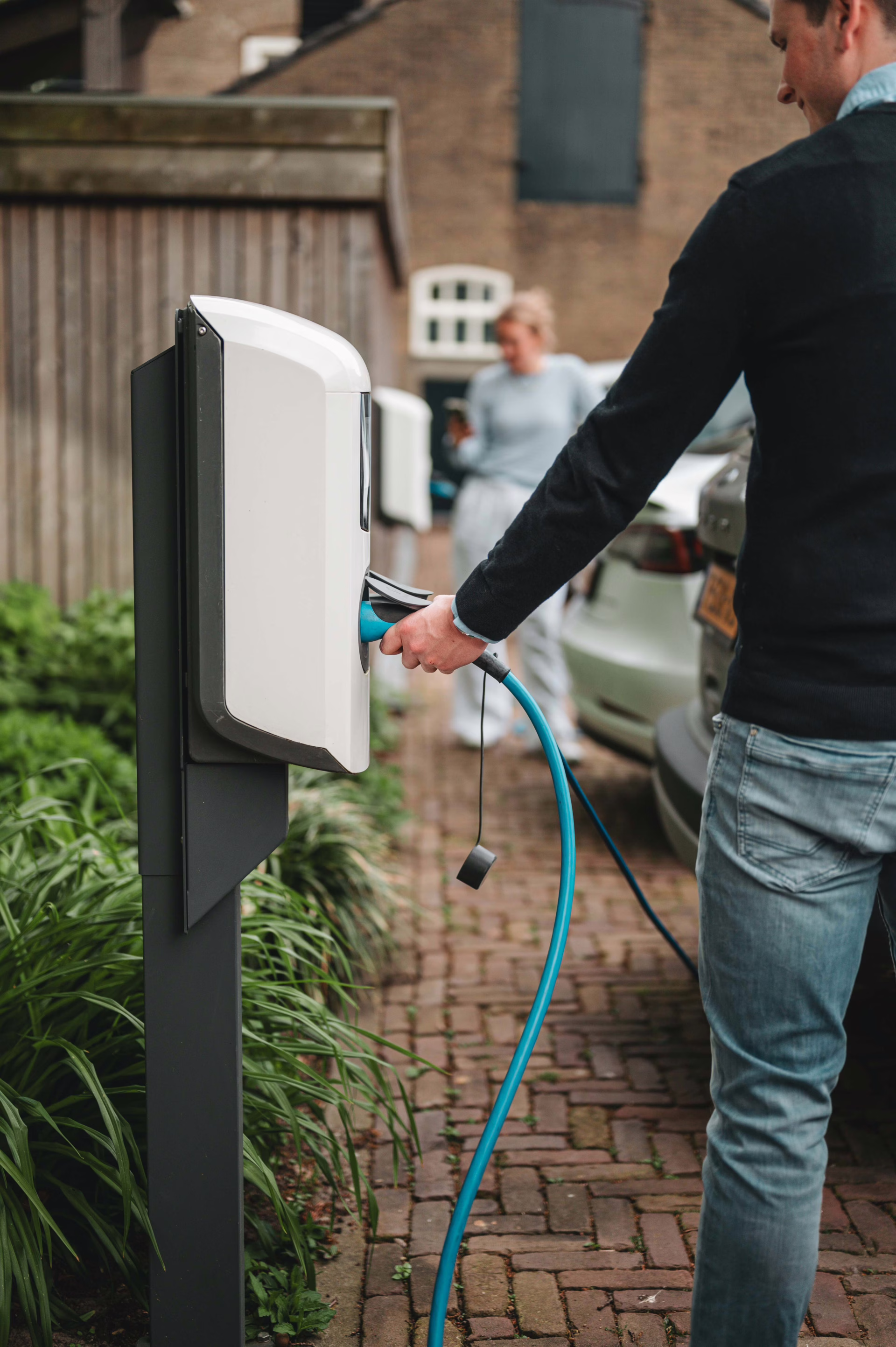 Plug & Charge