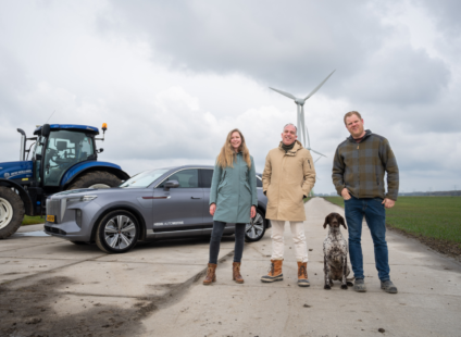 Hedin Automotive profiteert van zon op eigen dak en wind van de boer