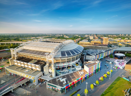 Ajax al voor seizoenstart op kop: Eerste voetbalwedstrijd in de Johan Cruijff ArenA op 100% groene energie