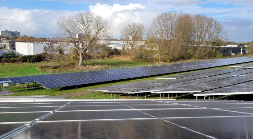 Nieuwe zonnepanelen op de Bavelse Berg: duurzame samenwerking tussen Sweco en Groendus